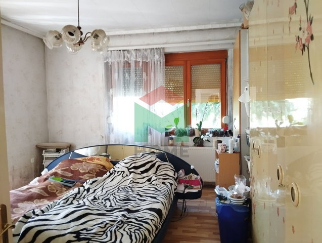 Eladó családi ház, Balatonújlakon 49.8 M Ft, 5 szobás
