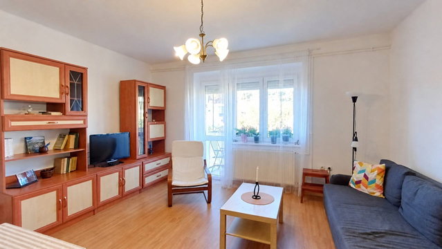 Kiadó téglalakás, albérlet, Salgótarjánban 130 E Ft / hó