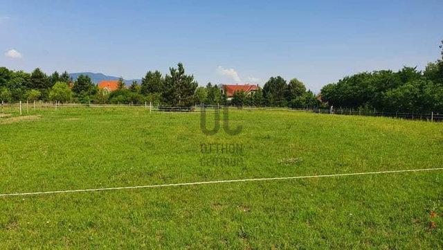 Eladó mezogazdasagi ingatlan, Gödön 24.9 M Ft