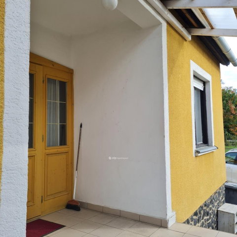 Eladó családi ház, Balatonedericsen 85 M Ft, 3 szobás