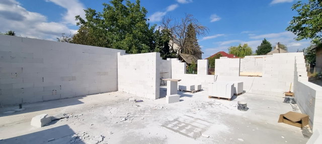 Eladó családi ház, Bicskén 79.9 M Ft, 3 szobás