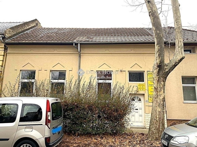 Eladó családi ház, Kecskeméten 39.9 M Ft, 2 szobás