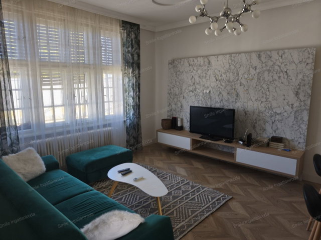 Kiadó téglalakás, albérlet, Nyíregyházán 200 E Ft / hó