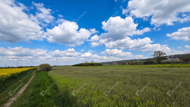 Eladó telek, Mályin 6.99 M Ft / költözzbe.hu