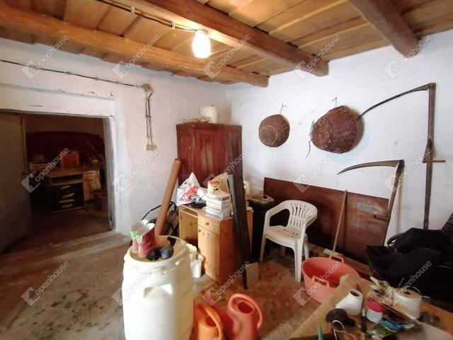 Eladó nyaraló, Pacsán 6.9 M Ft, 1 szobás / költözzbe.hu