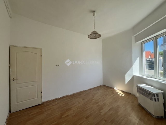 Eladó téglalakás, Fóton 26.5 M Ft, 1 szobás