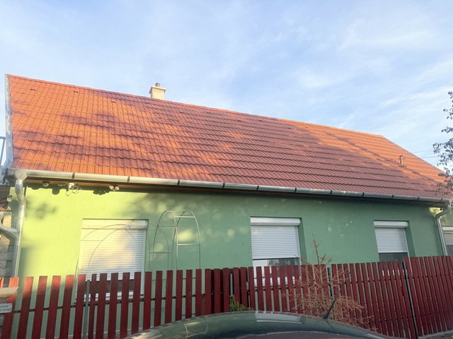 Eladó családi ház, Dunaharasztin 99 M Ft, 5 szobás