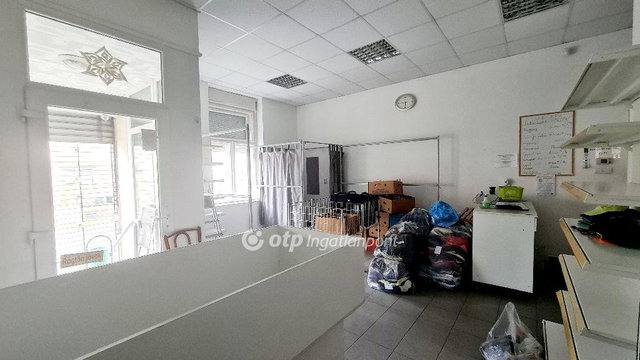 Eladó családi ház, Szabadszálláson 45 M Ft, 3 szobás