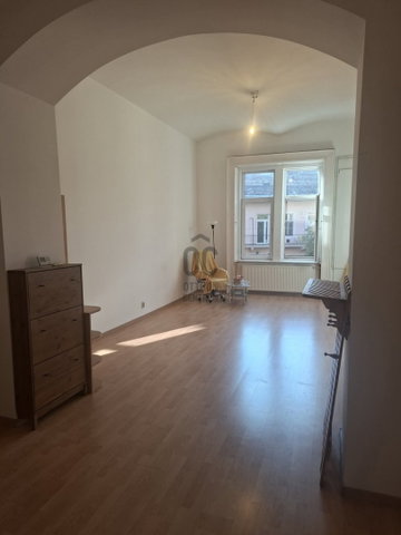 Eladó téglalakás, Budapesten, IX. kerületben, Vámház körúton