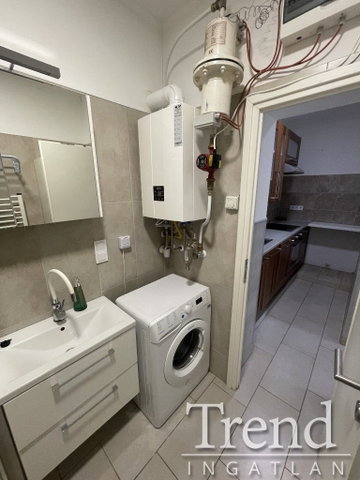 Kiadó családi ház, albérlet, Dunaújvárosban 180 E Ft / hó