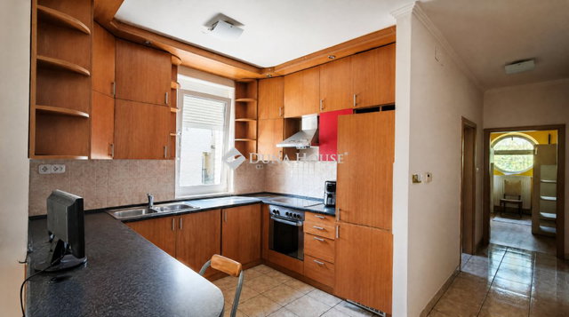 Eladó téglalakás, Szigetszentmiklóson 59 M Ft, 2 szobás