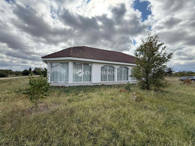 Eladó családi ház, Tiszaroffon 86 M Ft, 3 szobás