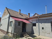 Eladó családi ház, Dombóváron 18.5 M Ft, 2 szobás