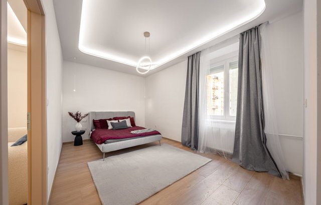 Eladó téglalakás, Budapesten, V. kerületben 125 M Ft, 2 szobás