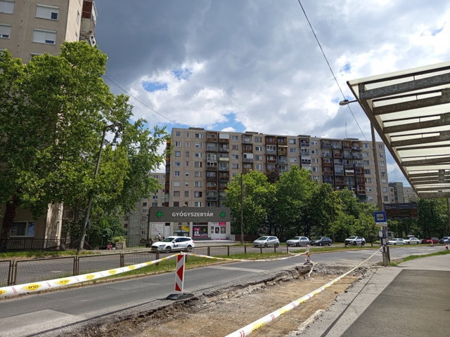 Eladó panellakás, Miskolcon 23.999 M Ft, 2+1 szobás