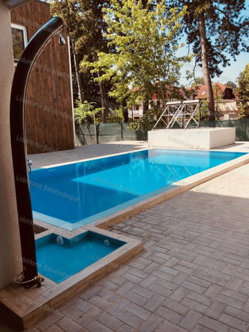 Kiadó téglalakás, albérlet, Balatonlelleén 250 E Ft / hó