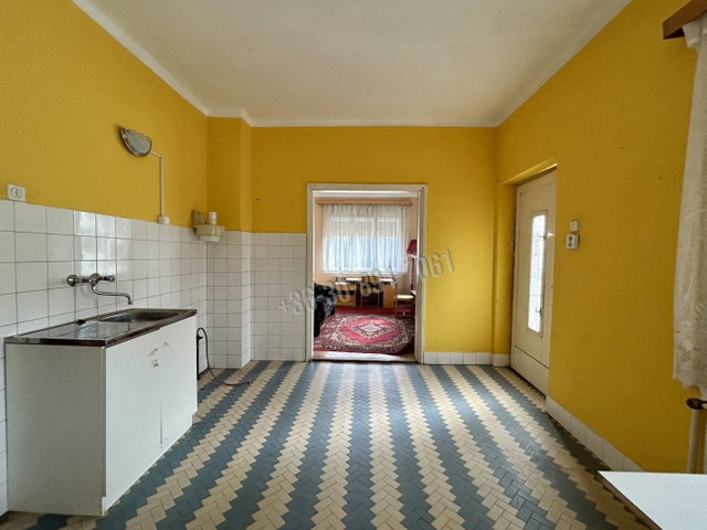Eladó családi ház, Hatvanban 58 M Ft, 4 szobás