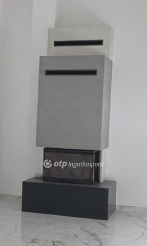 Eladó családi ház, Vecsésen 229 M Ft, 6 szobás