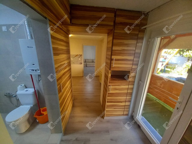 Eladó családi ház, Debrecenben 64.9 M Ft, 2 szobás