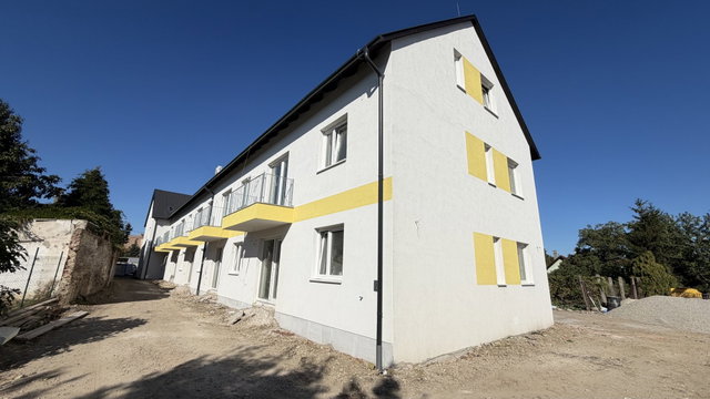 Eladó téglalakás, Csornán 43.1 M Ft, 2 szobás