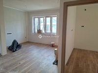 Eladó téglalakás, Hódmezővásárhelyen 44 M Ft, 2 szobás