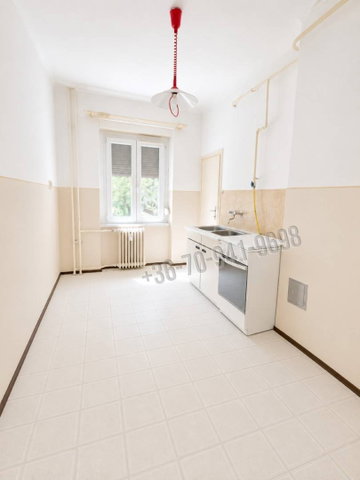 Eladó téglalakás, Dunaújvárosban, Erkel kertben 34 M Ft