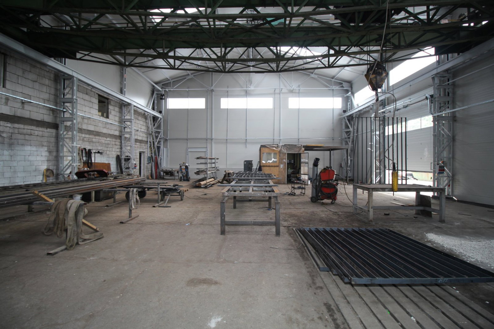 Ipari ingatlan · 969 m² · 450.000.000 Ft