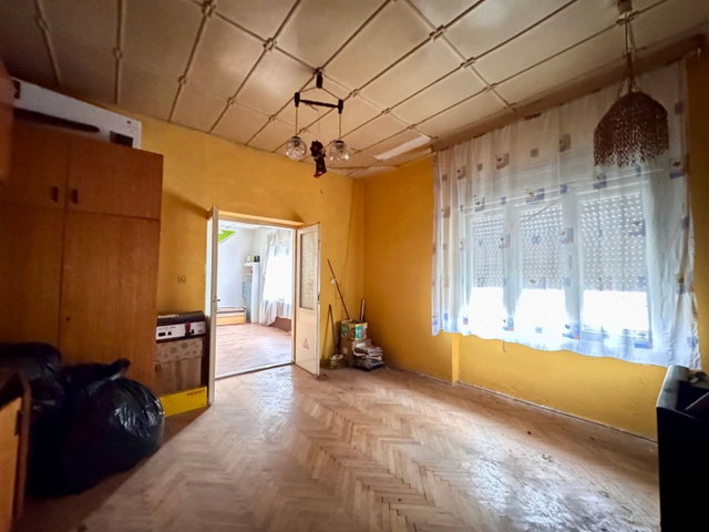 Eladó családi ház, Zalaegerszegen 37.99 M Ft, 3 szobás