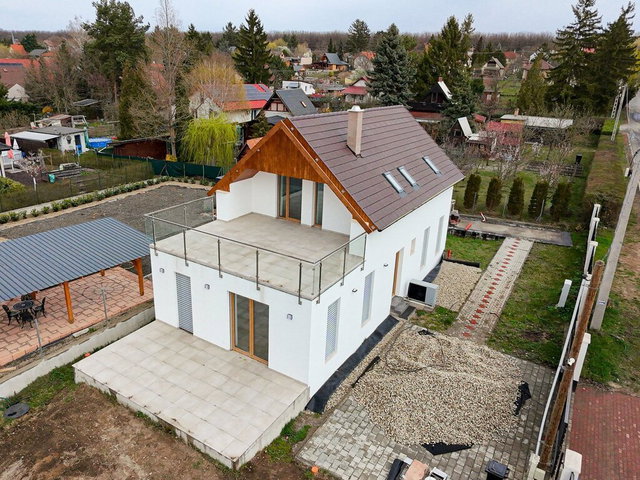Eladó családi ház, Őrbottyánban 148.9 M Ft, 4 szobás