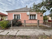 Eladó családi ház, Bodajkon 29.9 M Ft, 2 szobás
