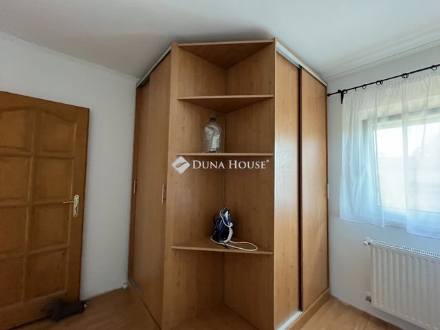 Eladó ikerház, Polgárdin 69.9 M Ft, 4 szobás