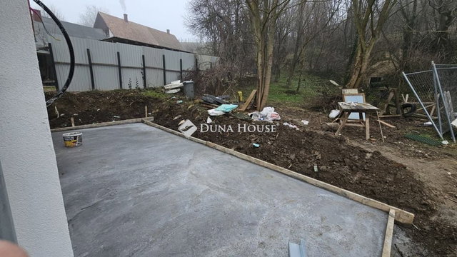 Eladó családi ház, Nagyberényen 49.9 M Ft, 7 szobás