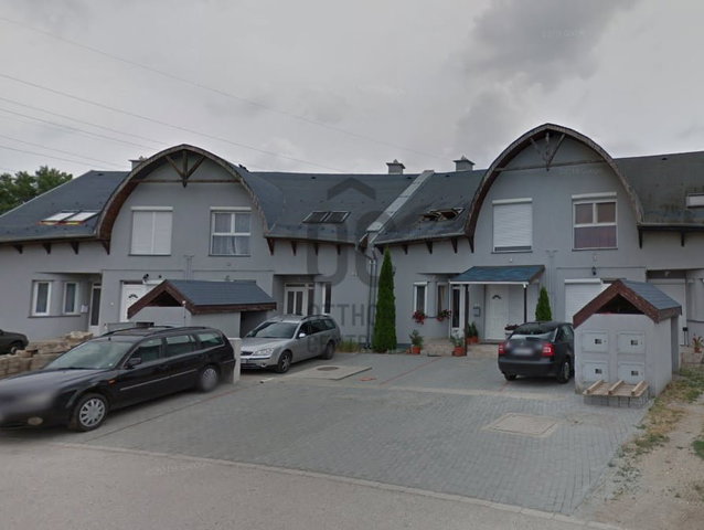 Eladó téglalakás, Gödön 90 M Ft, 3 szobás