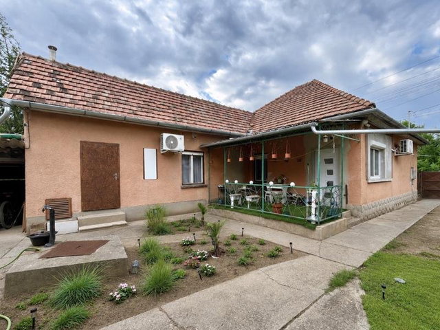 Eladó családi ház, Nagykátán 45 M Ft, 2 szobás