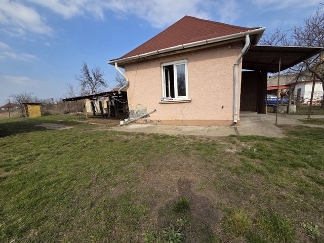Eladó családi ház, Tiszapalkonyán 12.7 M Ft, 3+1 szobás