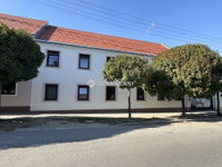 Eladó téglalakás, Pécsváradon 72 M Ft, 4 szobás