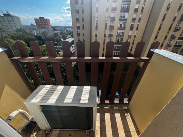 Eladó panellakás, Pécsett, Szigeti úton 49.9 M Ft, 2 szobás