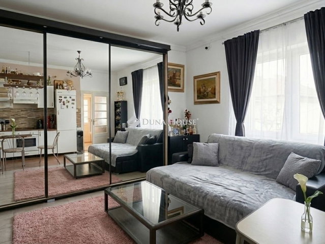 Eladó családi ház, Budapesten, XVI. kerületben 86.9 M Ft