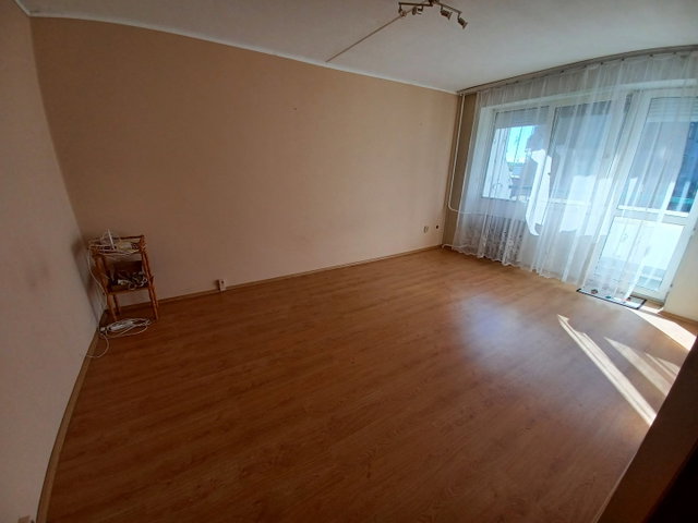 Kiadó panellakás, albérlet, Győrött, Borsos Miklós utcában