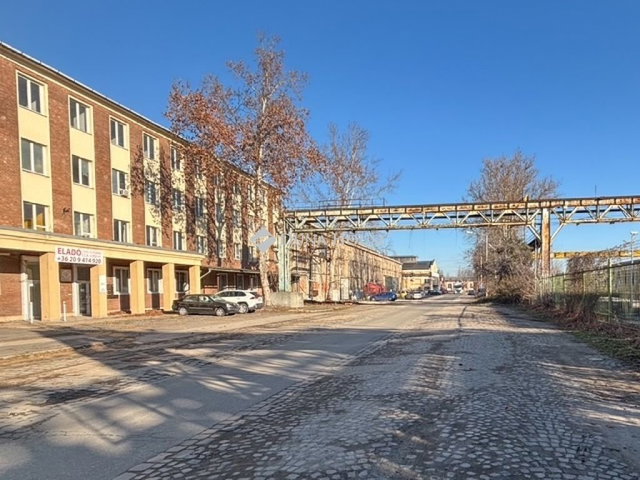 Eladó ipari ingatlan, Budapesten, XXI. kerületben 850 M Ft