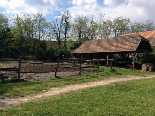 Eladó családi ház, Tatabányán 140 M Ft, 3 szobás
