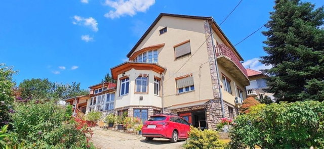 Eladó családi ház, Aszódon 199 M Ft, 6 szobás