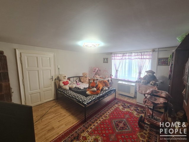 Eladó családi ház, Hódmezővásárhelyen 46 M Ft, 5 szobás