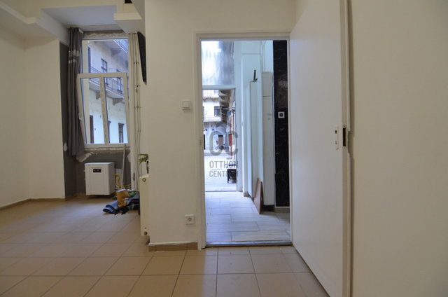 Eladó téglalakás, Budapesten, VII. kerületben, Király utcában