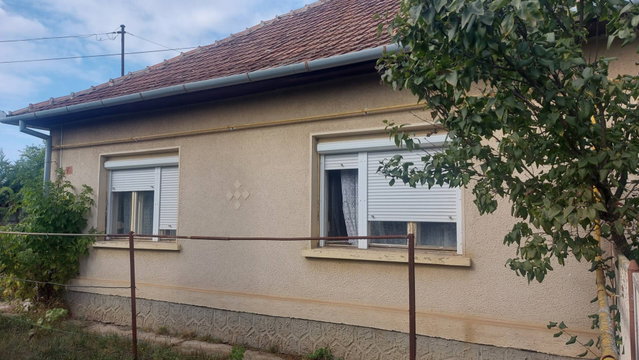 Eladó családi ház, Telekgerendáson 11.9 M Ft, 2+1 szobás