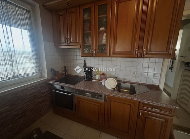 Eladó családi ház, Mátyásdombon 86 M Ft, 5 szobás