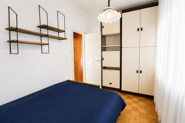 Eladó téglalakás, Szegeden, Kockaház utcában 40 M Ft