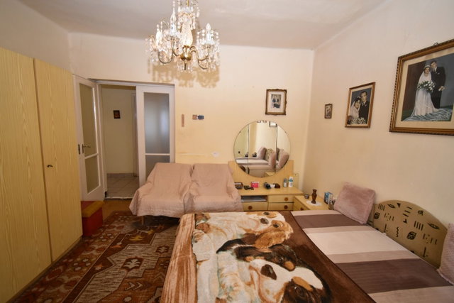 Eladó családi ház, Berettyóújfaluban 37 M Ft, 3 szobás