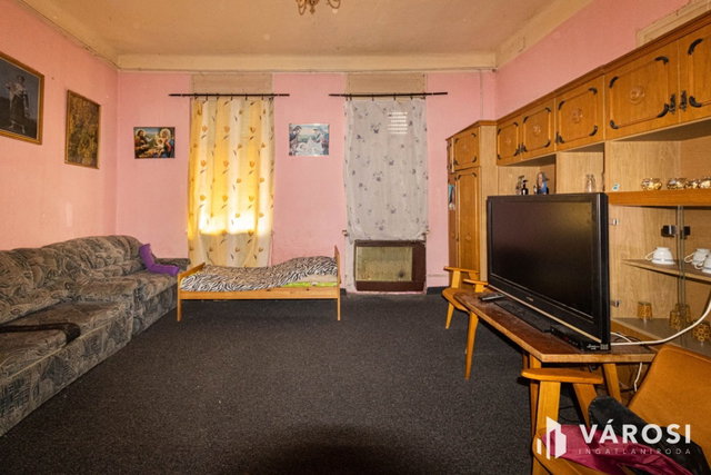 Eladó családi ház, Sarkadon 12 M Ft, 3 szobás
