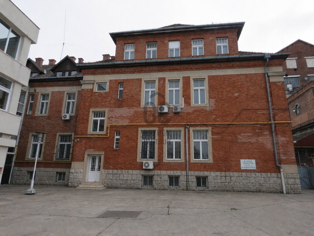 Eladó iroda, Budapesten, X. kerületben 340 M Ft